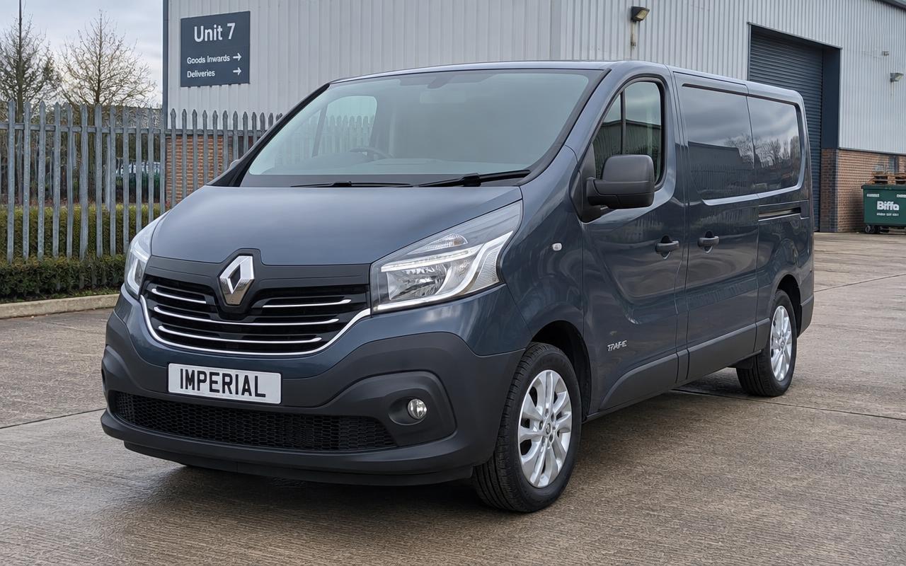 2020 Renault Trafic LL30 Sport